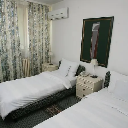 فندق Radmilovac 3*